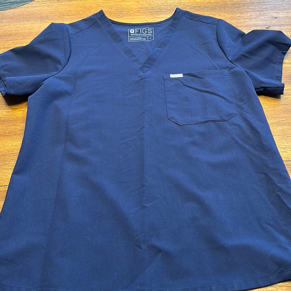 Women’s Figs Scrubs